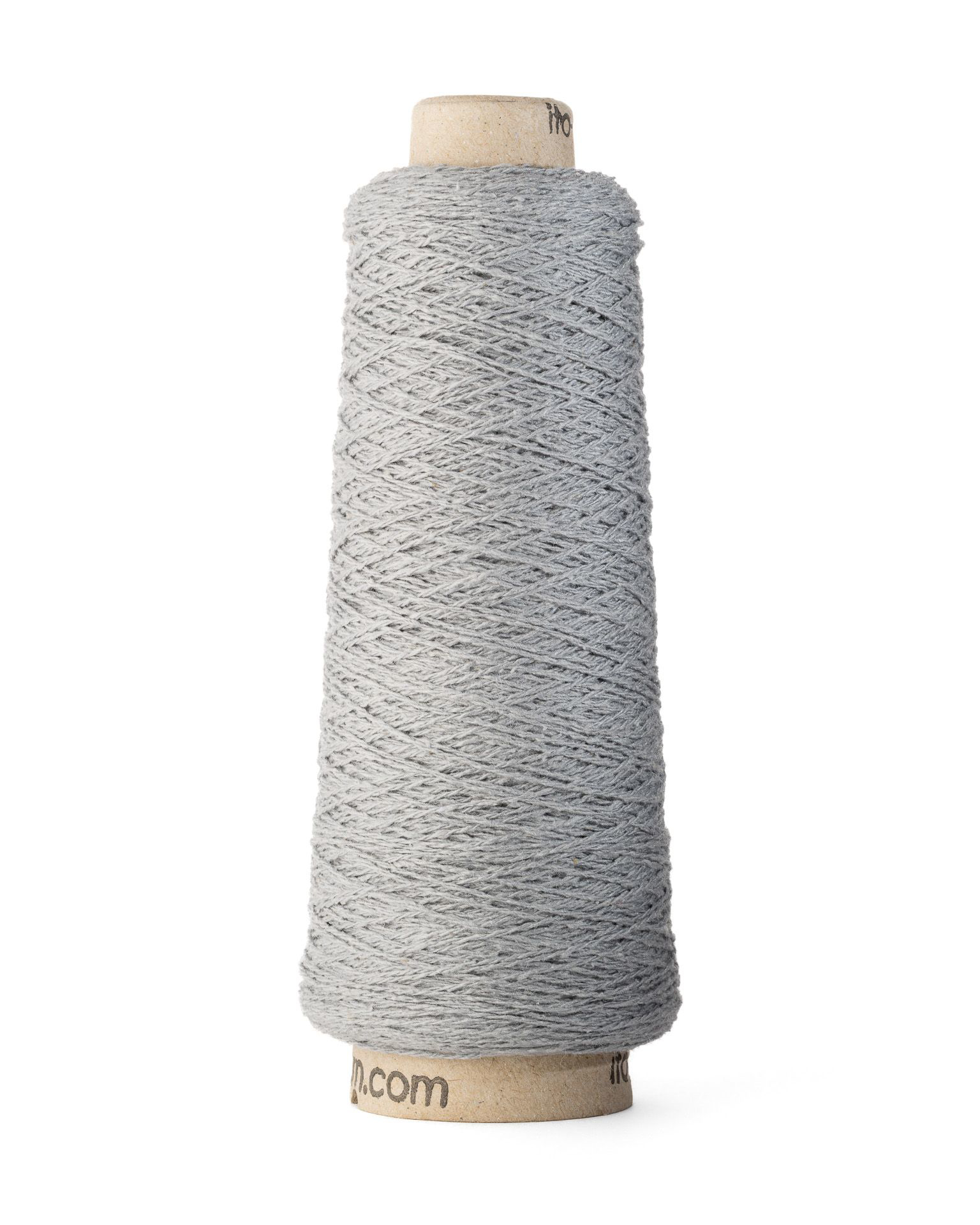 495 Snow Gray Solid